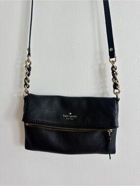 kate spade black leather crossbody with gold chain strap